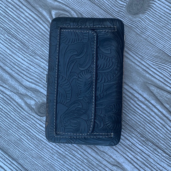 Boutique Wallet with Turquoise Stones and Cross - Picture 2 of 6